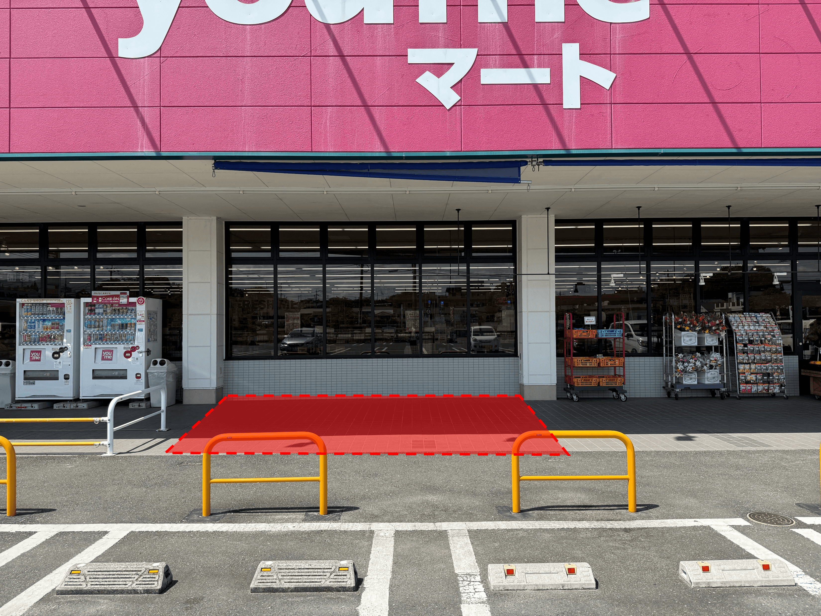 屋外軒先 キッチンカーや販促プロモーションにおすすめな催事イベントスペース