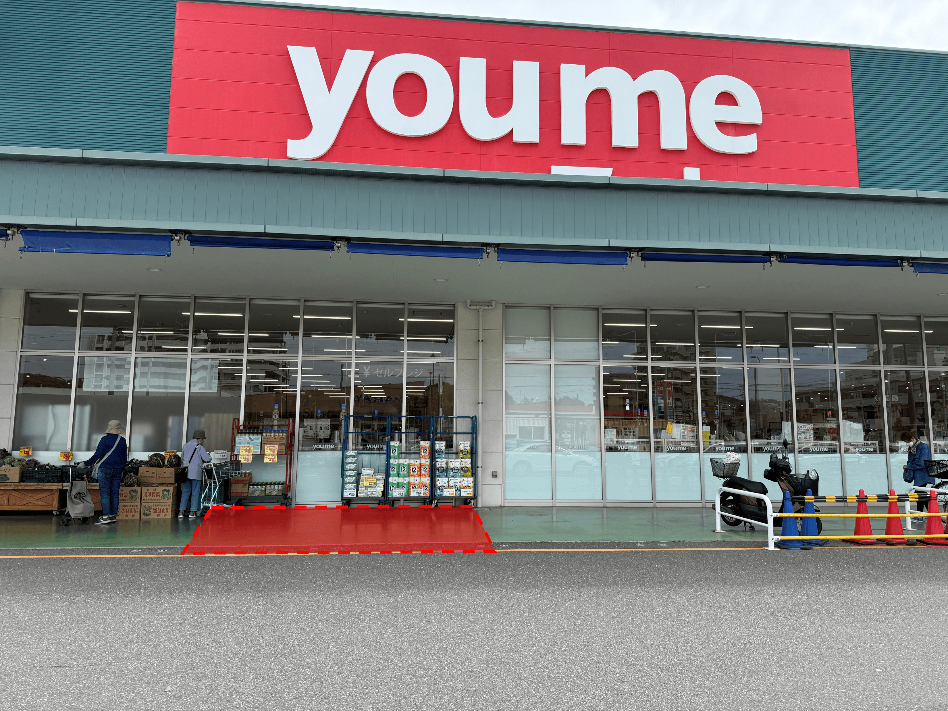 屋外軒先 物販のポップアップストアや販促プロモーションにおすすめな催事イベントスペース