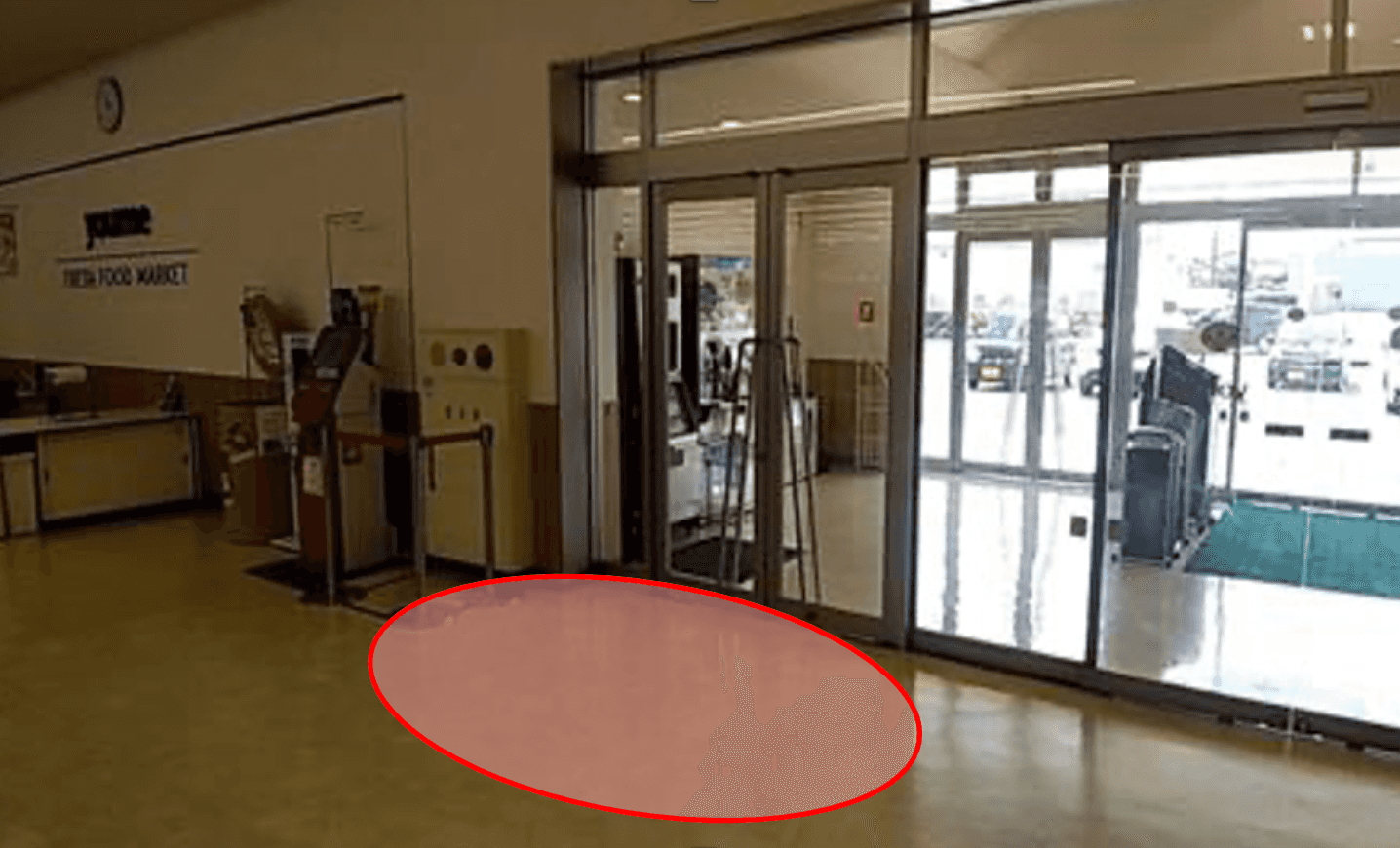 レジ横入口前 物販や販促プロモーションにおすすめな催事イベントスペース