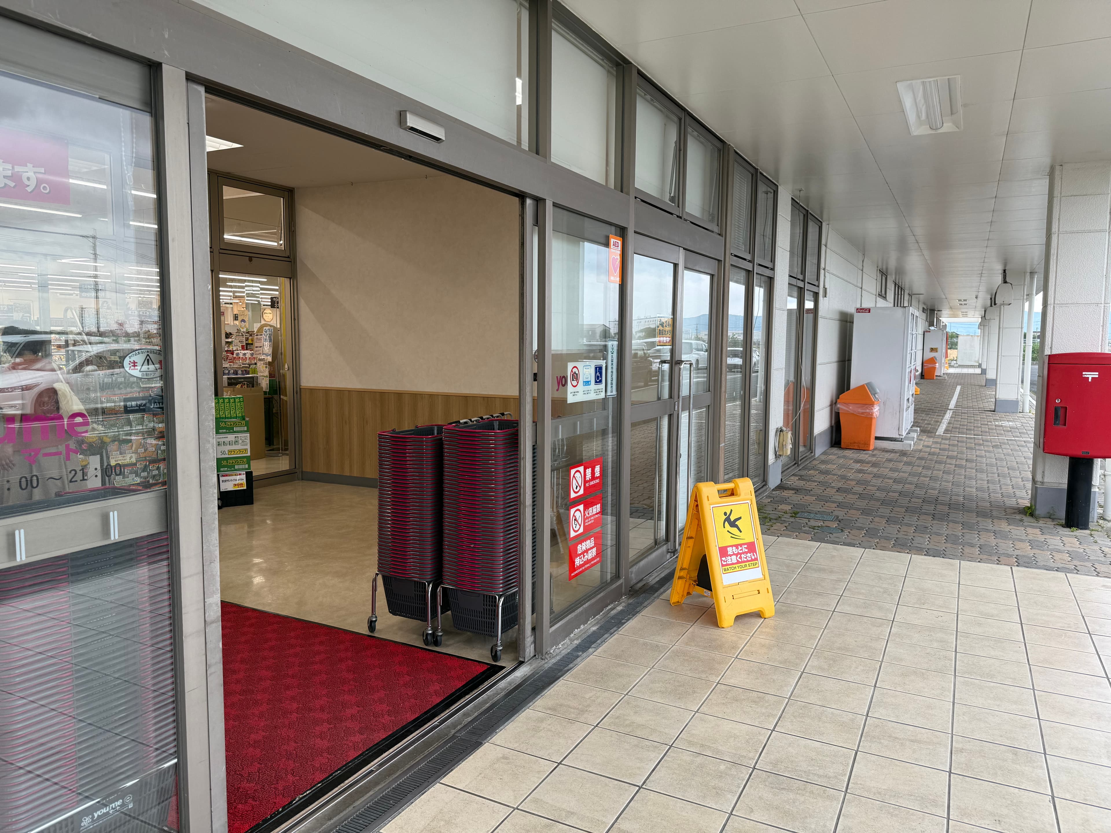 風除室 販促プロモーションや物販のポップアップストアにおすすめな催事イベントスペース1