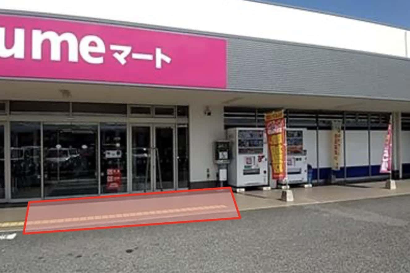 屋外軒先 キッチンカーや販促プロモーションにおすすめな催事イベントスペース