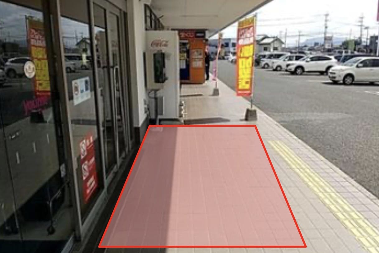 屋外軒先 キッチンカーや販促プロモーションにおすすめな催事イベントスペース1