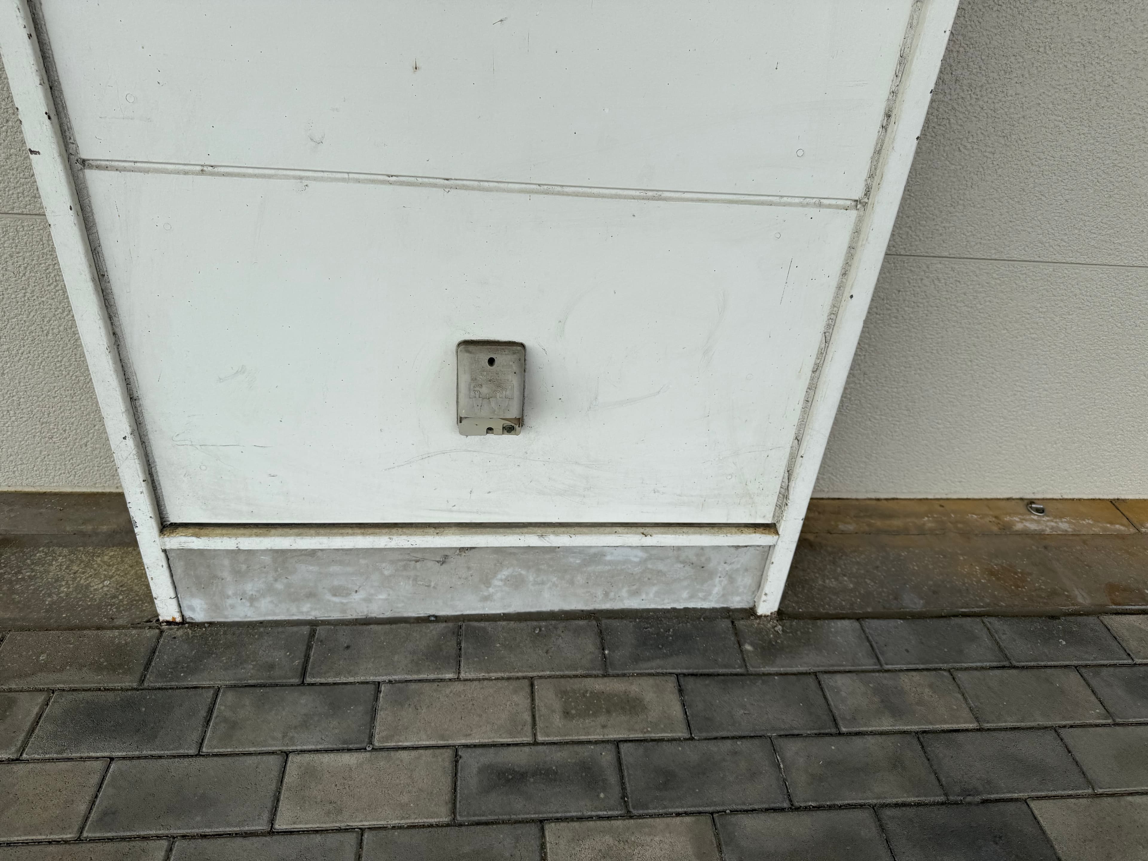 屋外軒先 販促プロモーションや物販のポップアップストアにおすすめな催事イベントスペース2