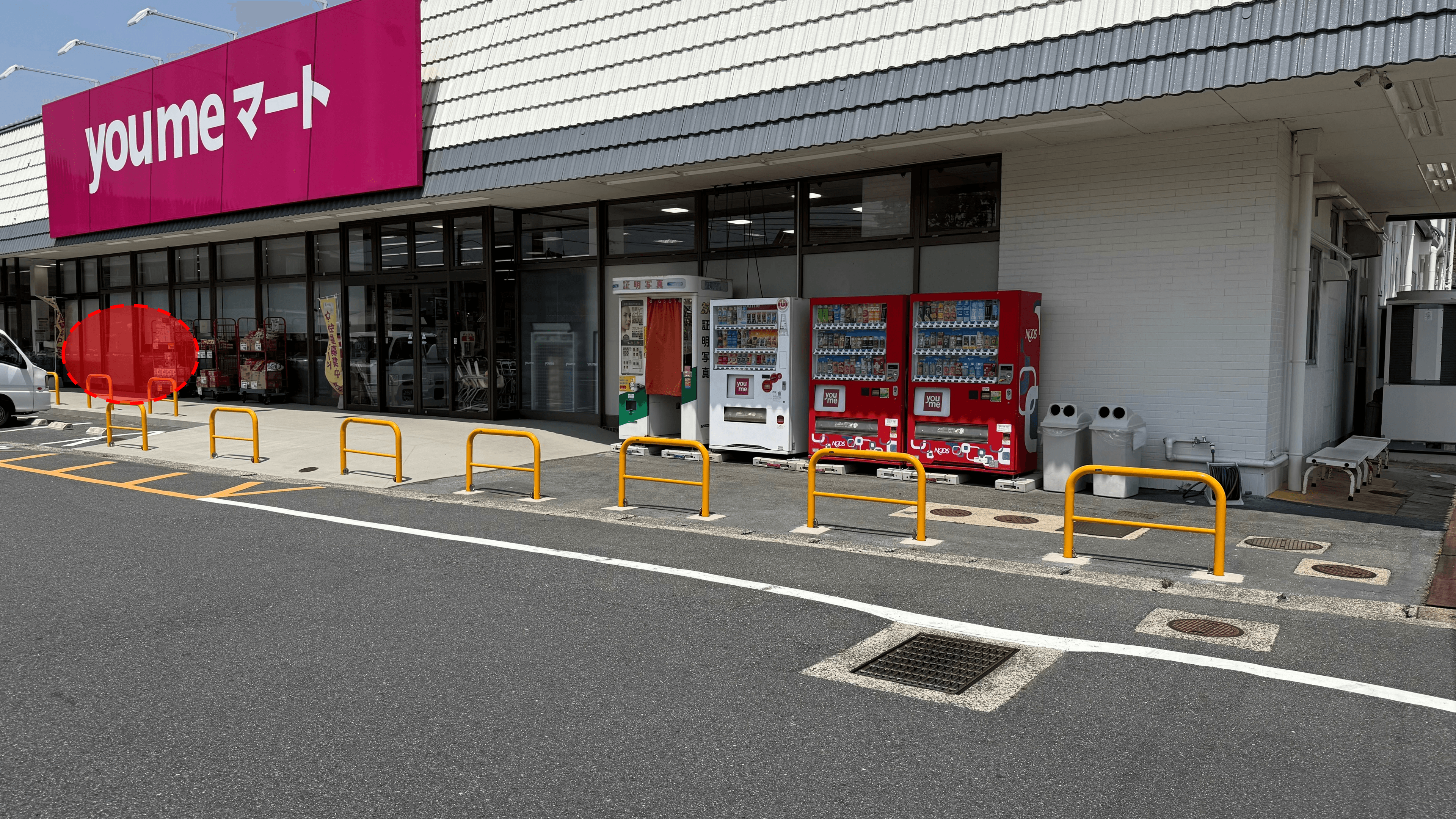 屋外軒先 販促プロモーションや物販のポップアップストアにおすすめな催事イベントスペース1